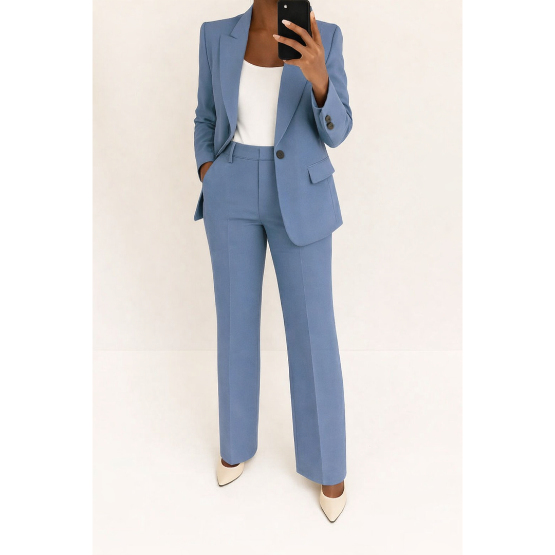 Women's tailored two-piece trouser suit in blue