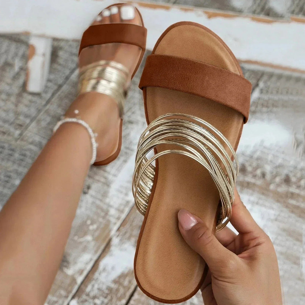 NOA | DOUBLE STRAP SLIP-ON FLAT SHOES