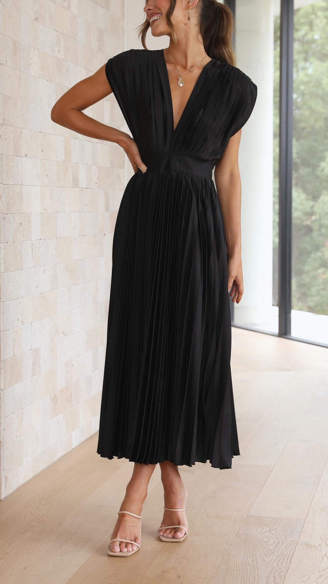NOA | PLEATED V-NECK MIDI DRESS