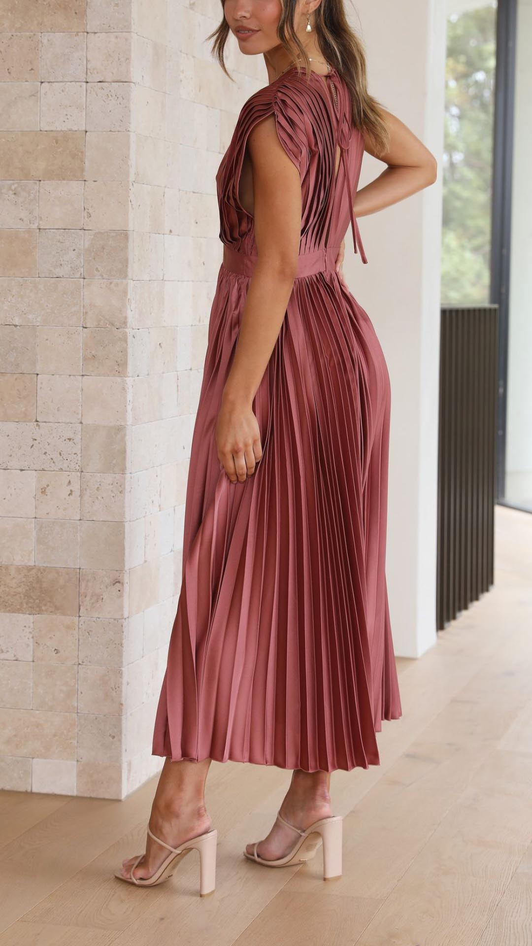 NOA | PLEATED V-NECK MIDI DRESS