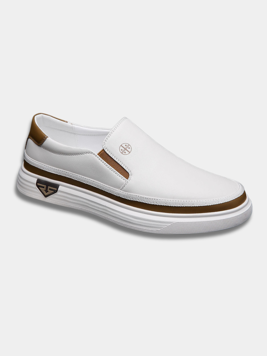 NOA | LIGHTWEIGHT MINIMALIST SLIP-ONS