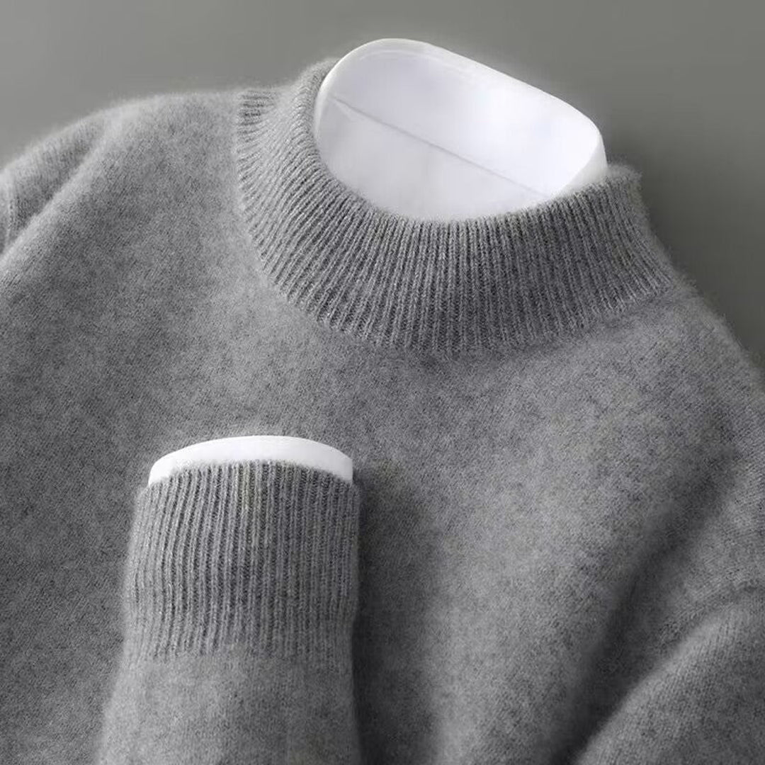 Men's knit jumper in grey
