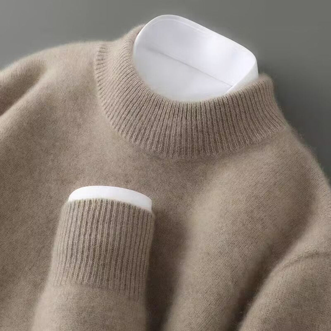 Men's knit jumper in brown