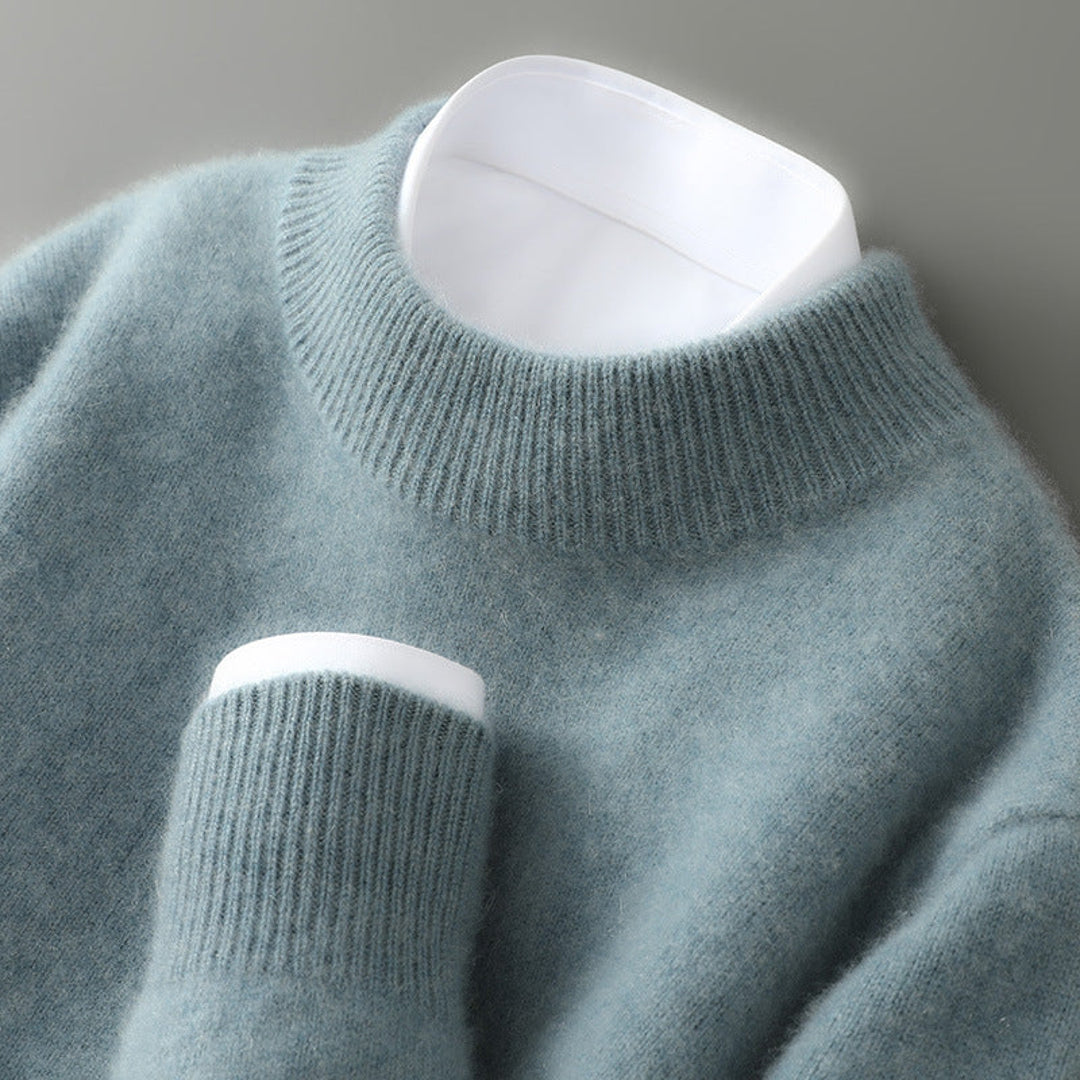 Men's knit jumper in green