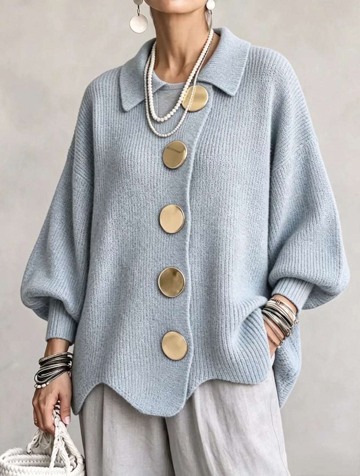 NOA | OVERSIZED CARDIGAN WITH LARGE GOLDEN BUTTONS