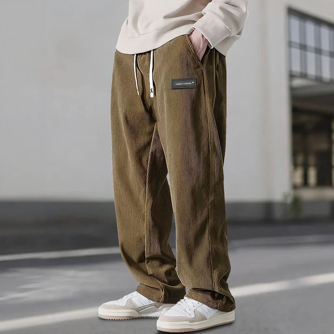 Men's corduroy trousers in brown