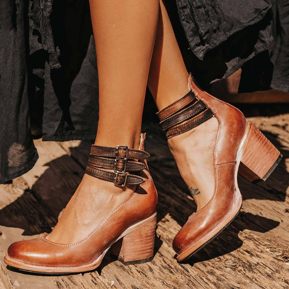 NOA | VINTAGE STRAPPY ANKLE STRAP HEELS