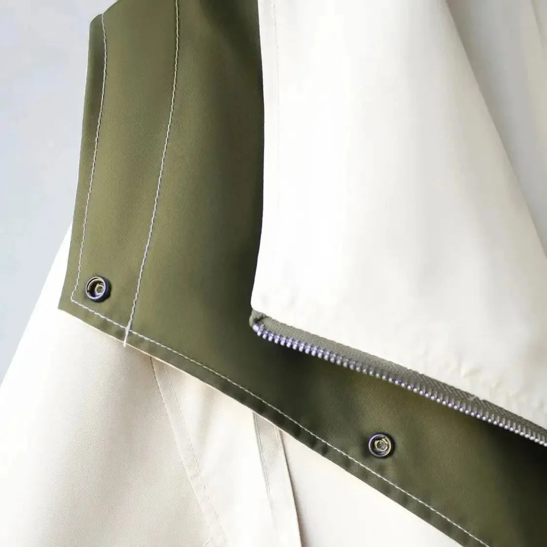 Women's zip-up jacket with buttons